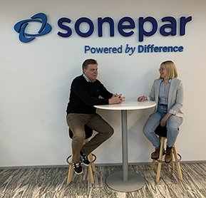 LAPP’s Business Development Manager Martti Peitsara and Sonepar’s Product Manager Essi Pulkkinen.