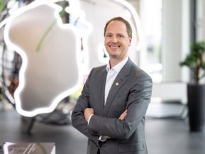 "Our growth in Asia and America is helping LAPP through difficult times in our European home markets”, says Matthias Lapp, third-generation CEO of the LAPP Group.