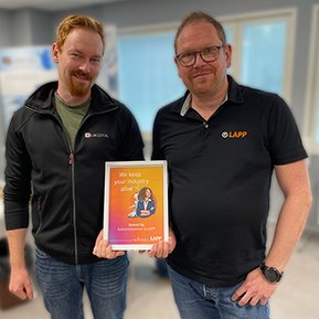 Oukota’s CEO Eetu Vuollo and LAPP’s Regional Sales Manager Simo Lepojärvi